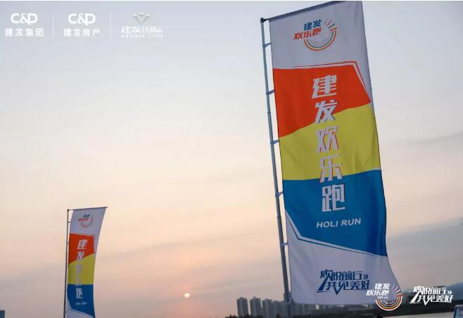 快与慢，，，，，，，奔驰中的太仓