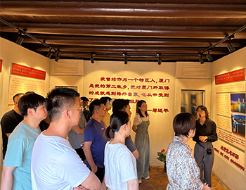 触摸革命影象，，，，，，，，传承红色基因